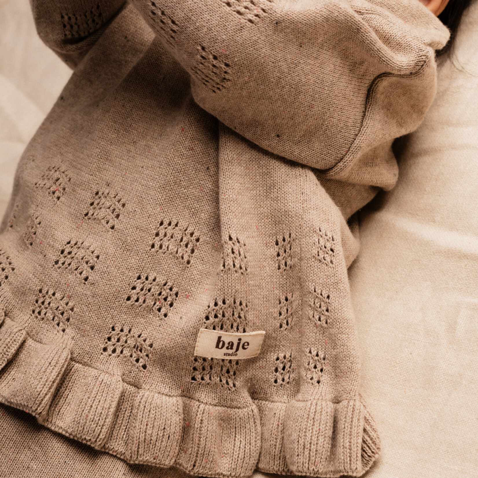 Baje Livres sweater knit | sand desert