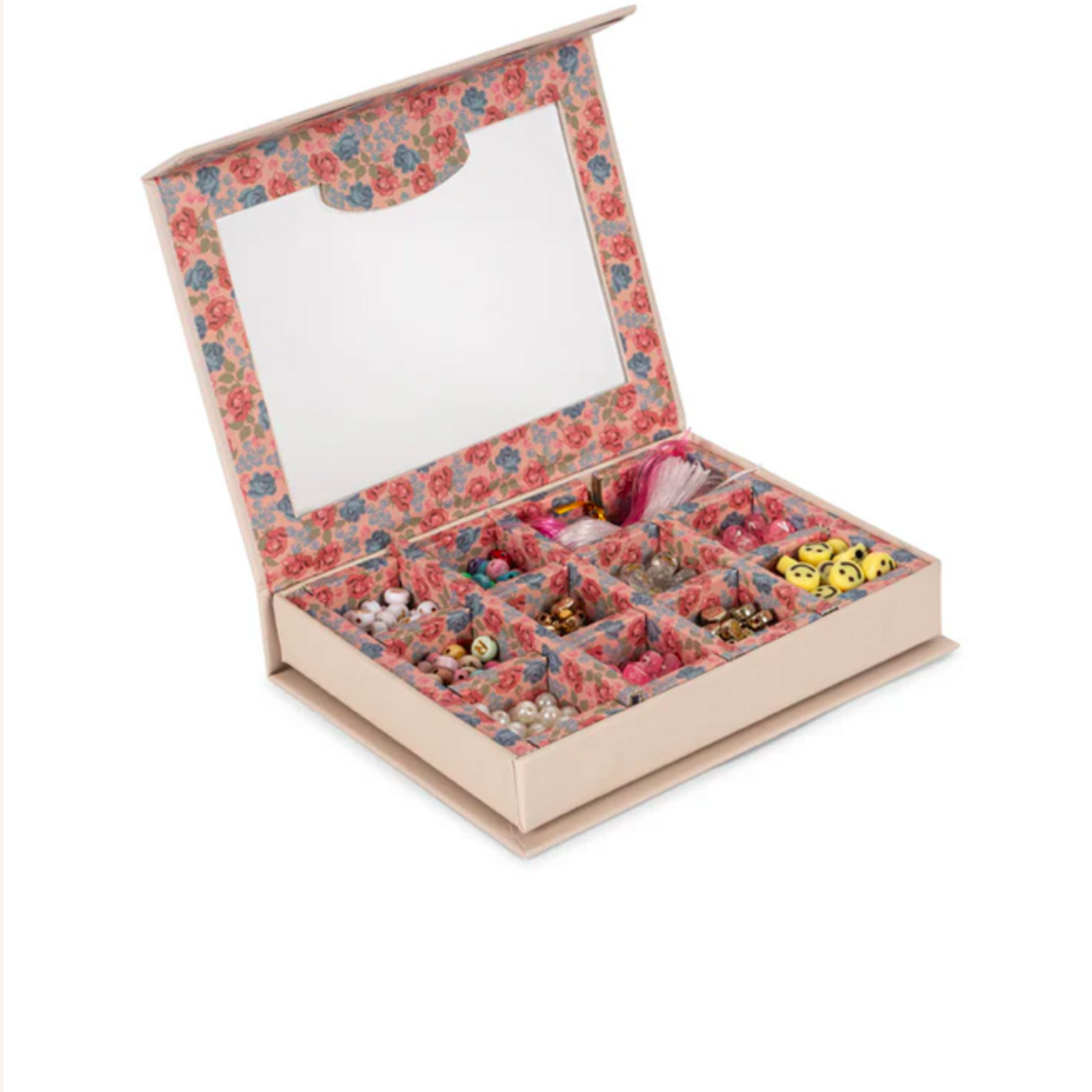 Konges Sløjd ABC jewelry set