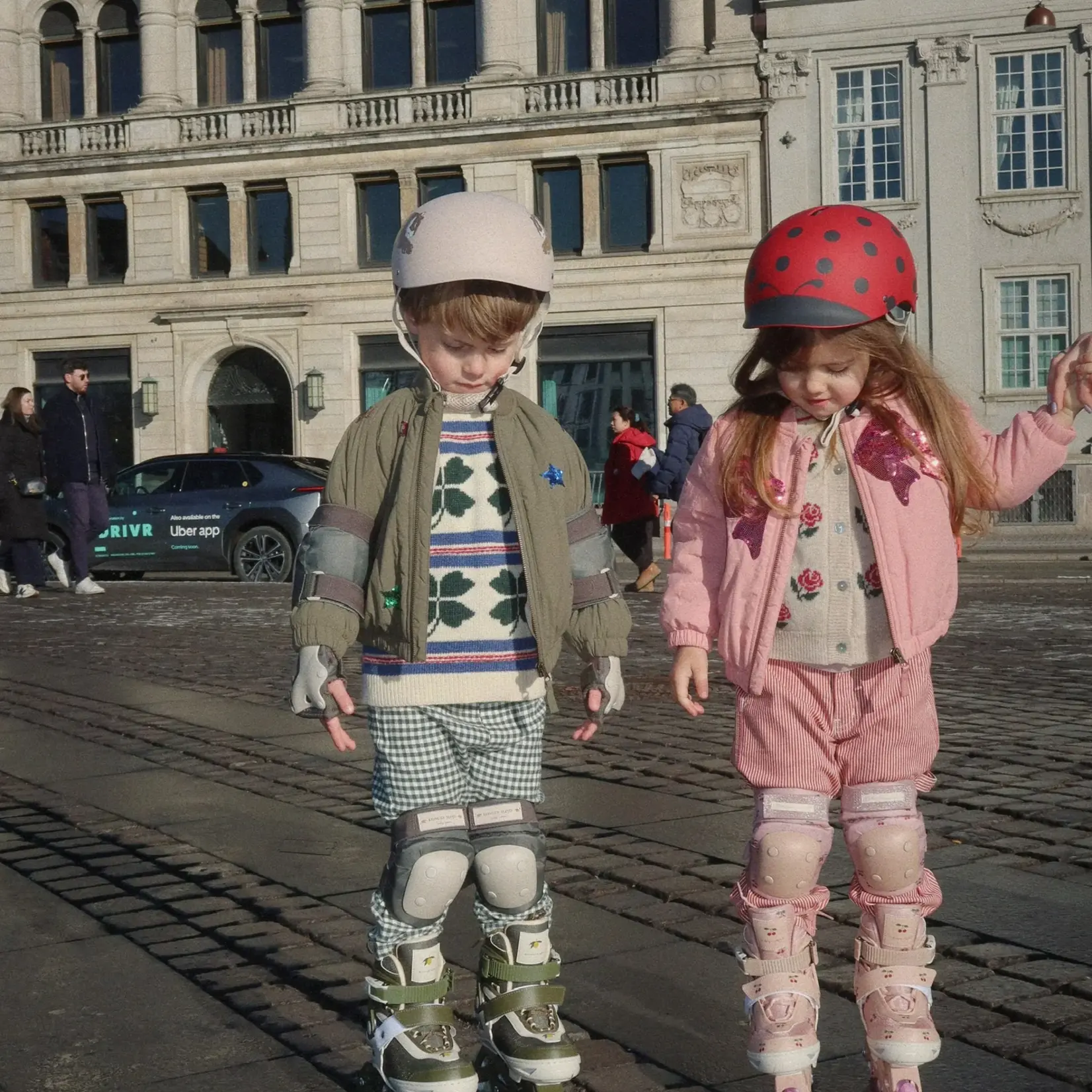 Konges Sløjd Light up roller skates | kalamata