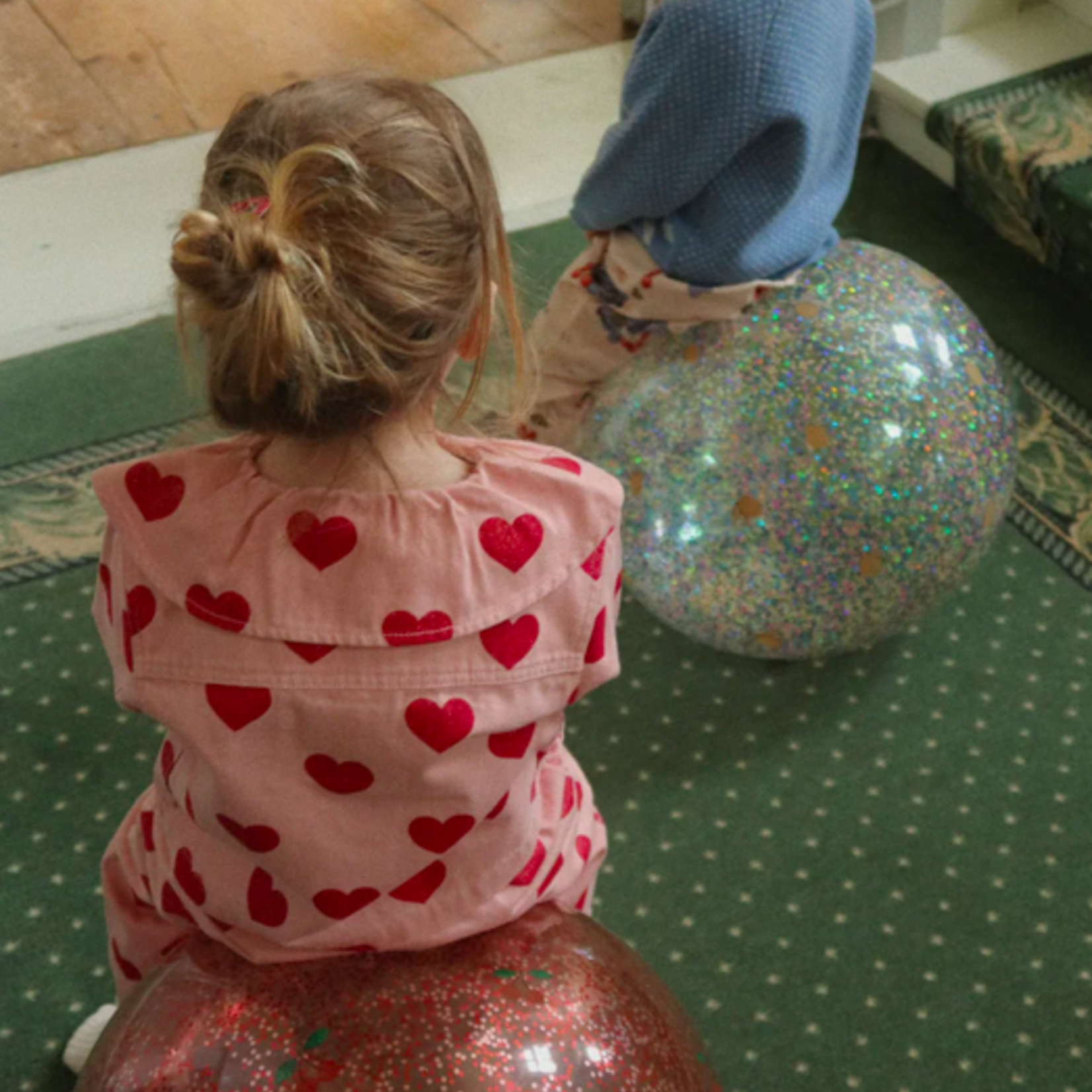 Konges Sløjd Glitter jump ball | cherry