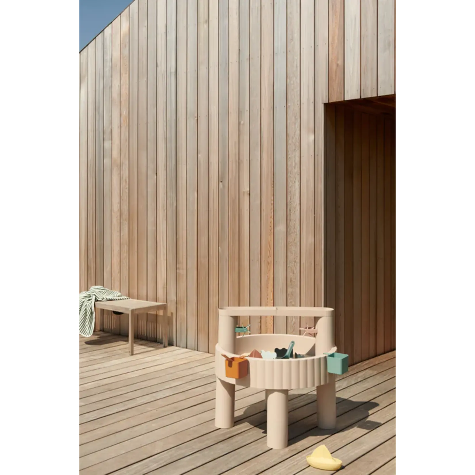 Liewood Sepp activity table