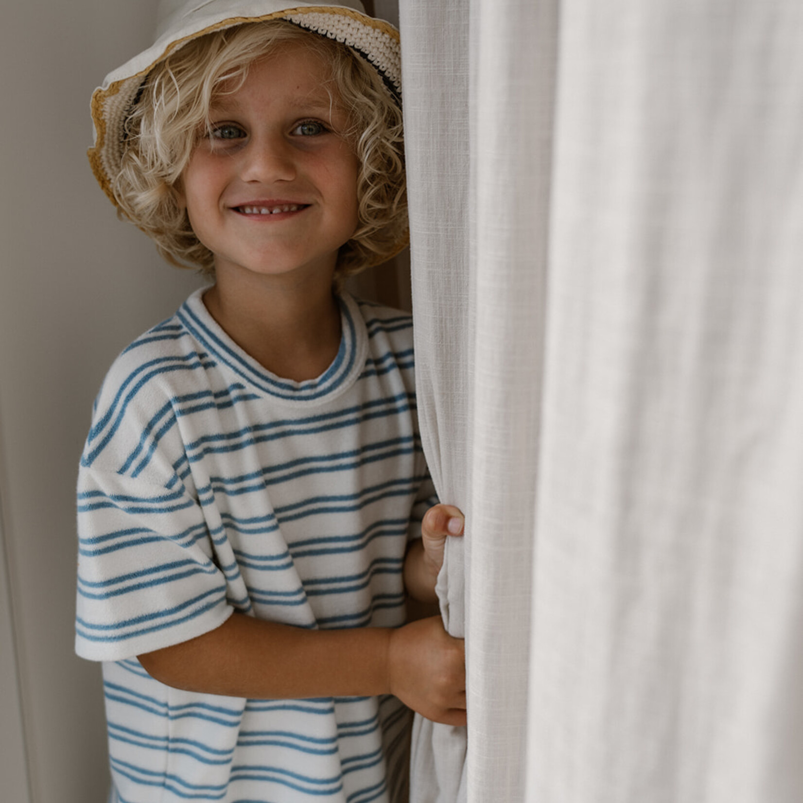 Navy Natural Niels short bath terry blue stripe