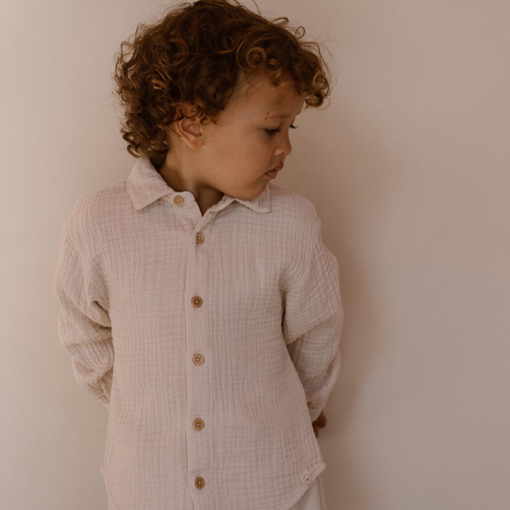 Navy Natural Boyd blouse almond mousseline