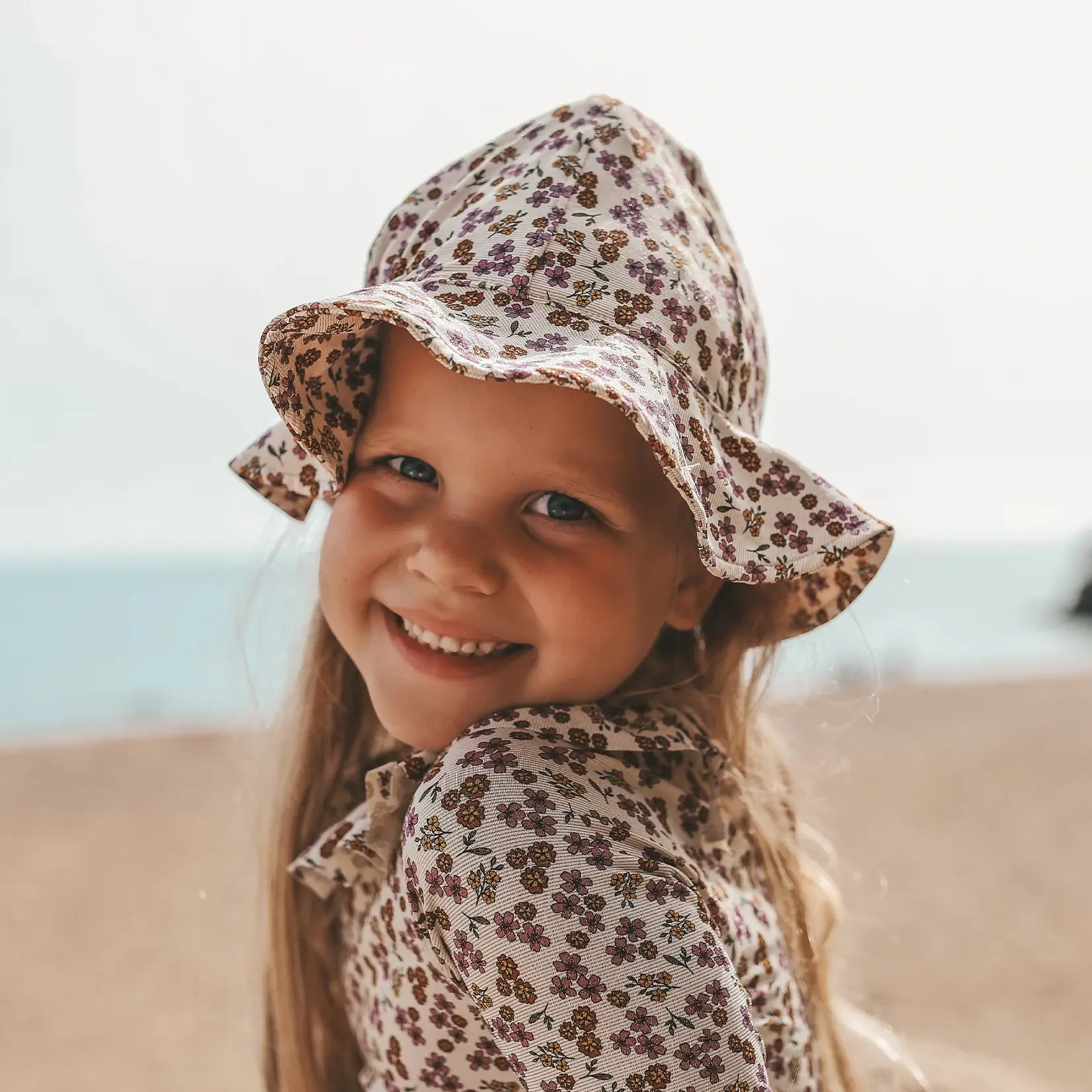 Salted Stories Sun hat | sparkly flower