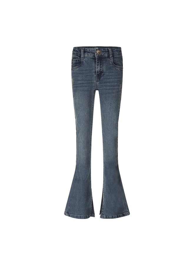 NWM Flaired jeans