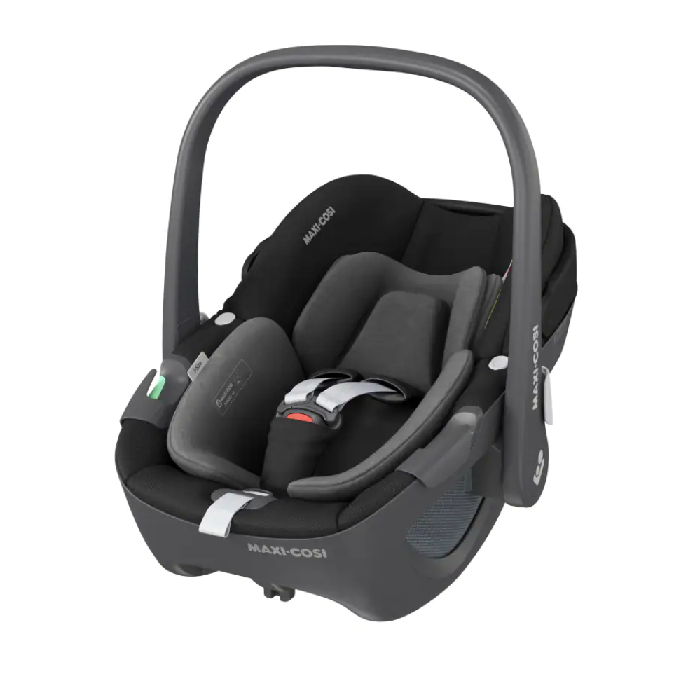 Maxi Cosi Pebble 360 Essential Black Petit Coeur Babyboutique