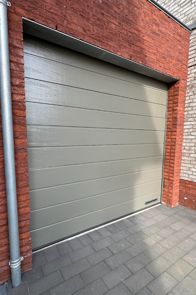 Sectionaal garagedeur op maat
