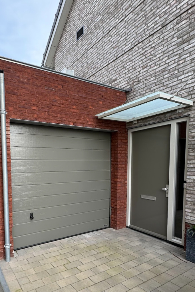 Sectionaal garagedeur op maat