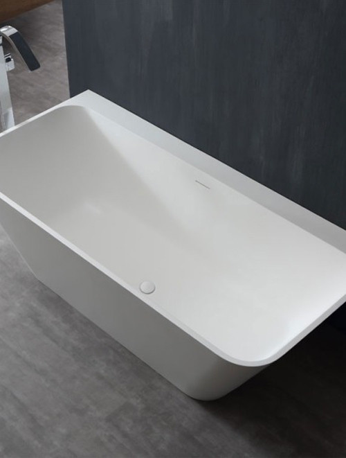 Vrijstaand Solid Surface bad back to wall BS-519