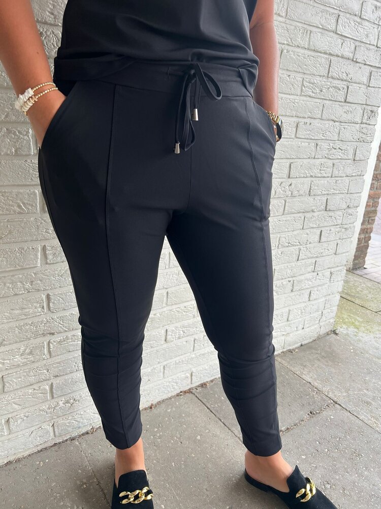 Mi Piace BROEK TRAVELSTOF 202240 BLACK