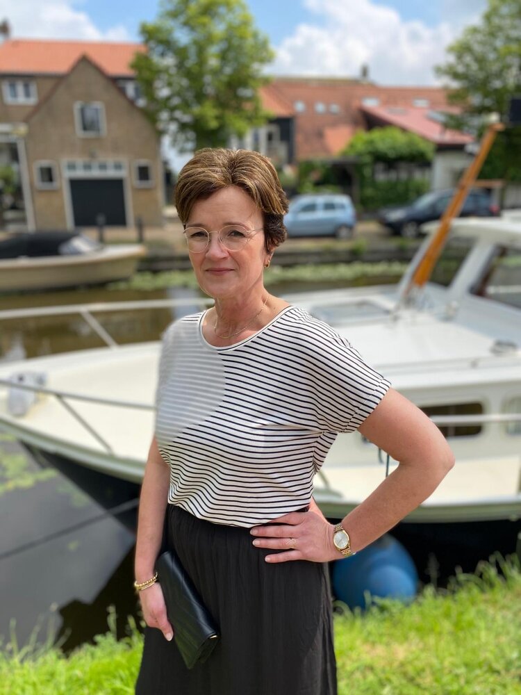 JDY JDYSISSY S/S O-NECK TOP JRS