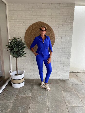 Mi Piace JUMPSUIT TRAVELSTOF 202033 COBALT Mi Piace JUMPSUIT TRAVELSTOF 202033 COBALT