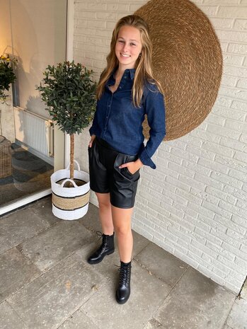 JDY JDYSOYA GEGGO PU SHORTS JRS ATK