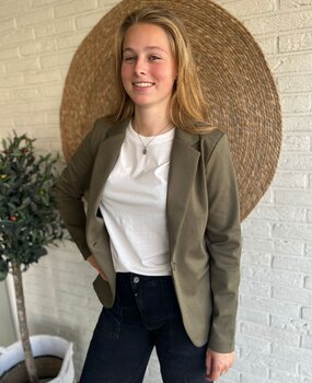 ICHI IHKATE BL KALAMATA