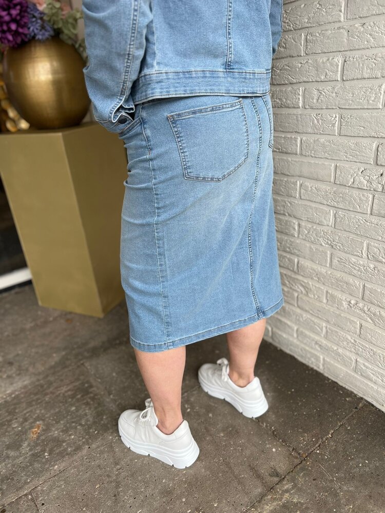 JDY JDYMOON HW MIDI SLIT SKIRT MIX DNM MEDIUM BLUE DENIM JDY JDYMOON HW MIDI SLIT SKIRT MIX DNM MEDIUM BLUE DENIM