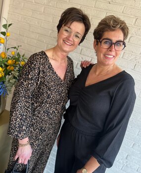 JDY JDYJULIA L/S V-NECK TOP JRS JDY JDYJULIA L/S V-NECK TOP JRS