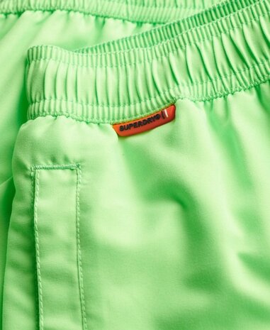 Superdry SPORTSWEAR LOGO 17 SWIM SHORT NEON GREEN