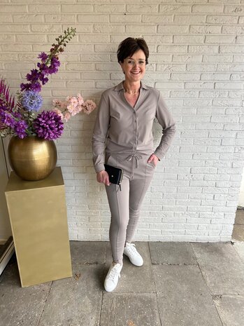 Mi Piace BLOUSE TRAVELSTOF 202509 TAUPE