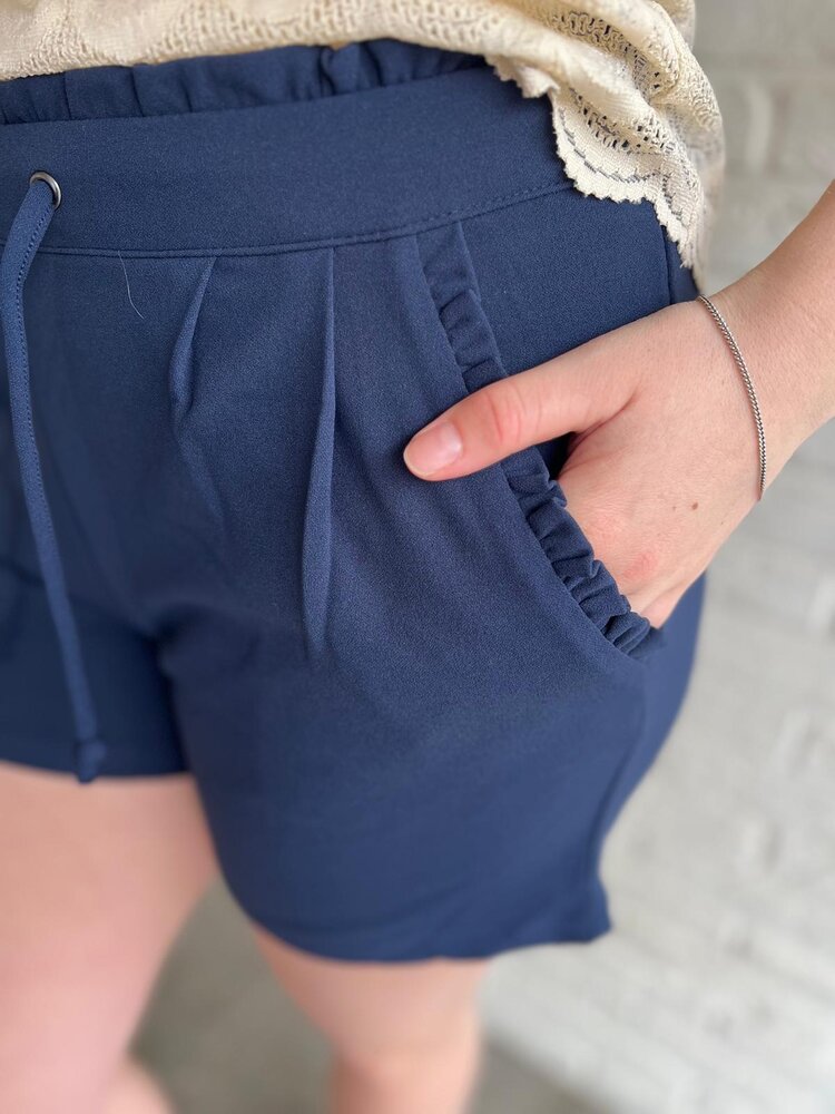 JDY JDYNEW CATIA SHORTS JRS NOOS BLACK IRIS JDY JDYNEW CATIA SHORTS JRS NOOS BLACK IRIS