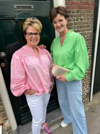 BLOUSE NILA BLOUSE NILA