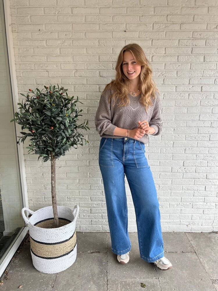 JDY JDYBADUT L/S V-NECK STRUC GLITT PULL KNT JDY JDYBADUT L/S V-NECK STRUC GLITT PULL KNT