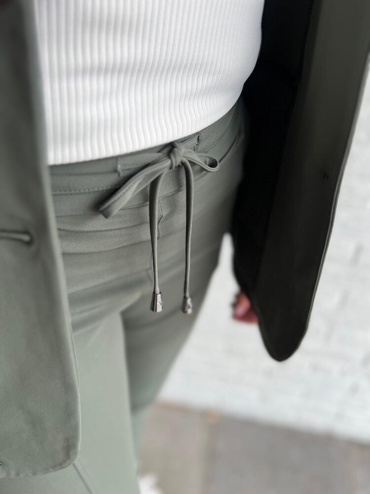 Mi Piace BROEK TRAVELSTOF 202669 DEEP DEPTH STREEP Mi Piace BROEK TRAVELSTOF 202669 DEEP DEPTH STREEP