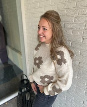 JDY JDYKILIAN FLOWER L/S PULLOVER KNT JDY JDYKILIAN FLOWER L/S PULLOVER KNT