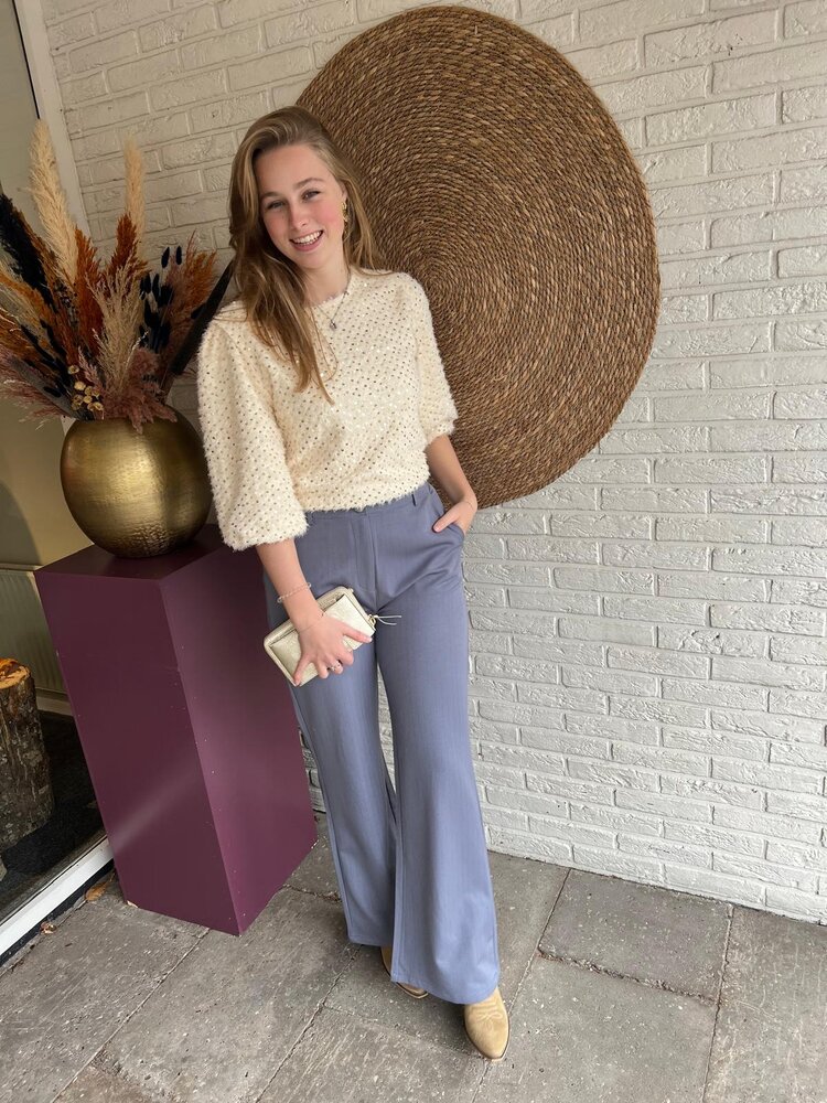 Ydence TOP CHELSEY Ydence TOP CHELSEY