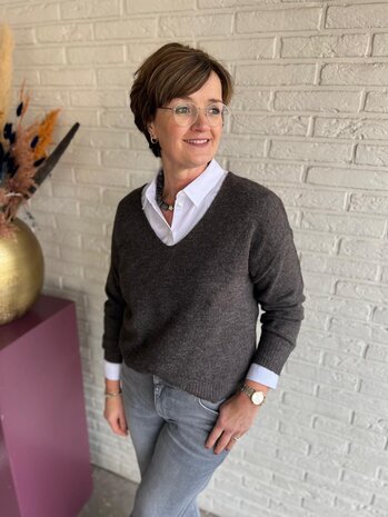 JDY JDYELANORA L/S V-NECK PULLO.KNT NOOS JDY JDYELANORA L/S V-NECK PULLO.KNT NOOS