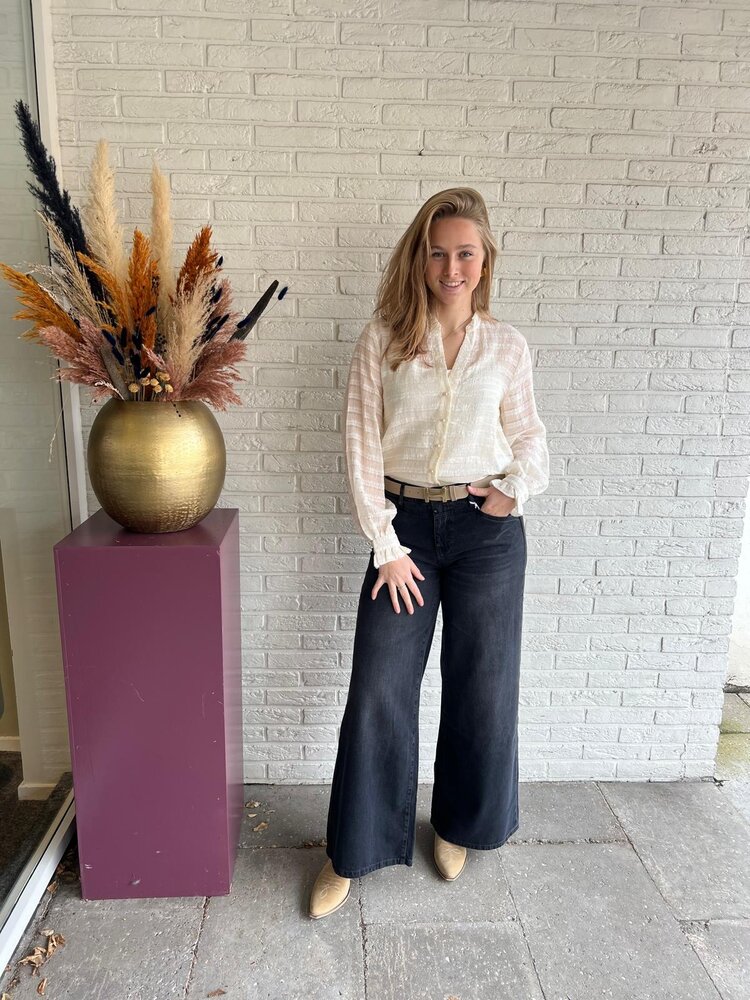 JDY JDYAMELIA L/S PEARL SHIRT WVN JDY JDYAMELIA L/S PEARL SHIRT WVN