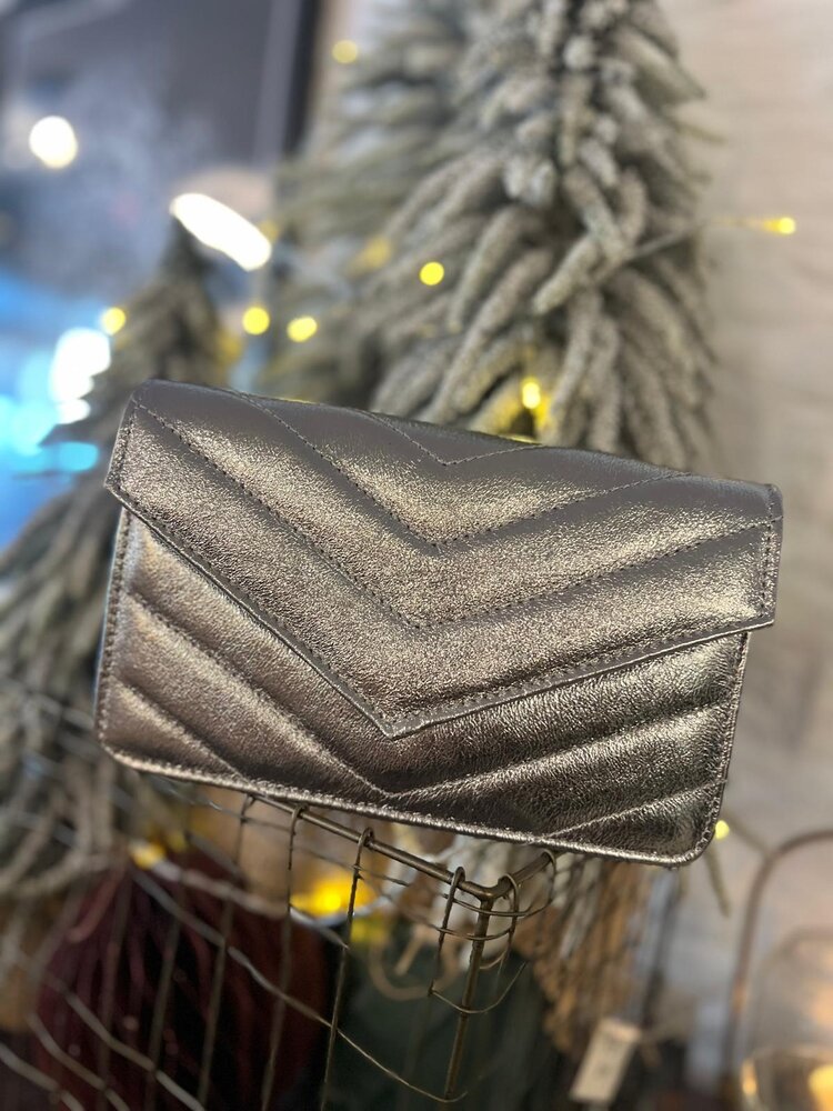 TAS LAURIE TAS LAURIE