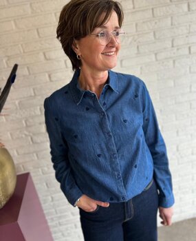 JDY JDYLOVE L/S EMBR SHIRT WVN DIA MEDIUM BLUE DENIM JDY JDYLOVE L/S EMBR SHIRT WVN DIA MEDIUM BLUE DENIM