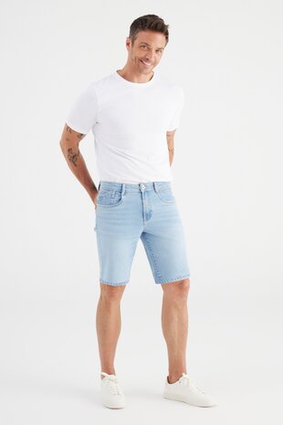 Cup Of Joe Denim SHORT MAGNUS LIGHT BLUE