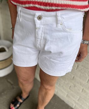 Cup Of Joe Denim SHORT TRACY WHITE