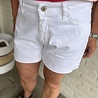 Cup Of Joe Denim SHORT TRACY WHITE