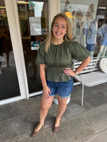 TOP MILA 8770