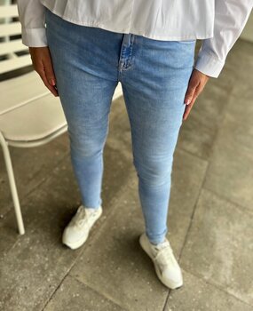 Cup Of Joe Denim SOPHIA AQUA BLUE