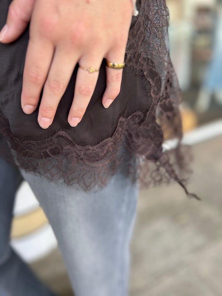 JDY JDYALMA 2/4 LACE DETAIL T-SHIRT JRS NOOS JDY JDYALMA 2/4 LACE DETAIL T-SHIRT JRS NOOS