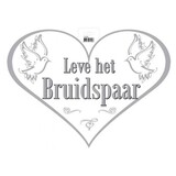 Folat Türbrett lange das Brautpaar