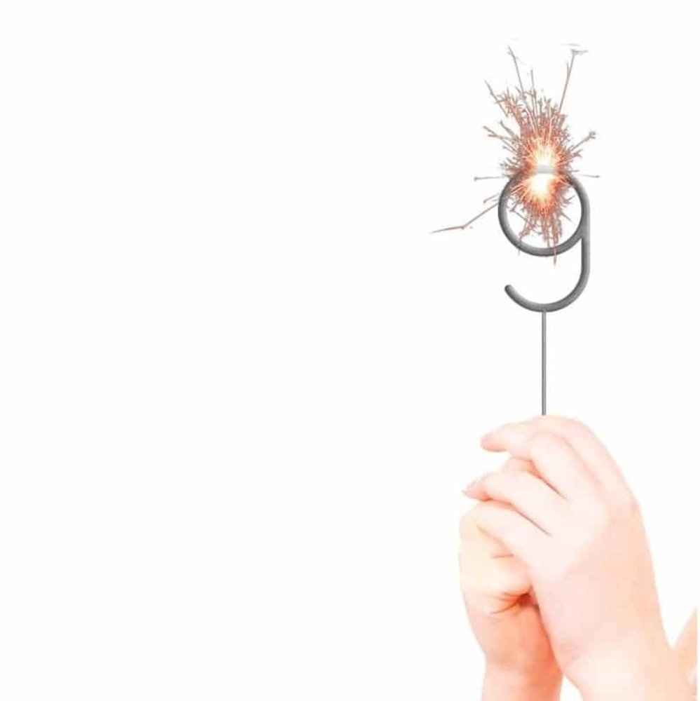 Folat Party star number 9