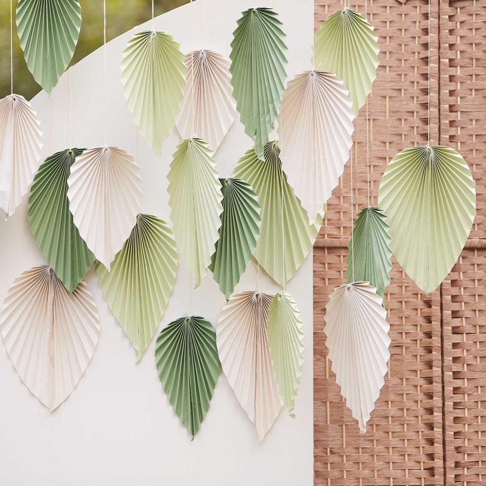 Ginger Ray Palm leaves backdrop green and cream | 25 pieces Ginger Ray Palm leaves backdrop green and cream | 25 pieces