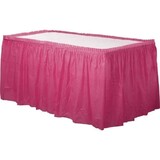 Tafel rok donkerroze plastic | 73cm x 426cm Tafel rok donkerroze plastic | 73cm x 426cm
