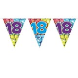 Drapeaux Garland Blocs de 18 ans Drapeaux Garland Blocs de 18 ans