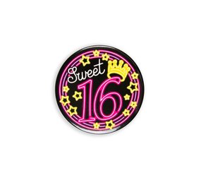 Paper Dreams Button Sweet Sixteen 5cm | per Unit Paper Dreams Button Sweet Sixteen 5cm | per Unit