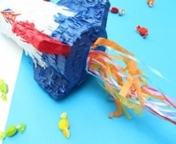 Godan Rocket Pinata 40x27x27cm | pro Einheit