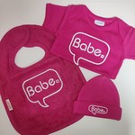 Giftset 'BABE' (slab, mutsje, body 50/56)