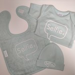 Giftset SELFIE (slab - muts - romper 50/56)