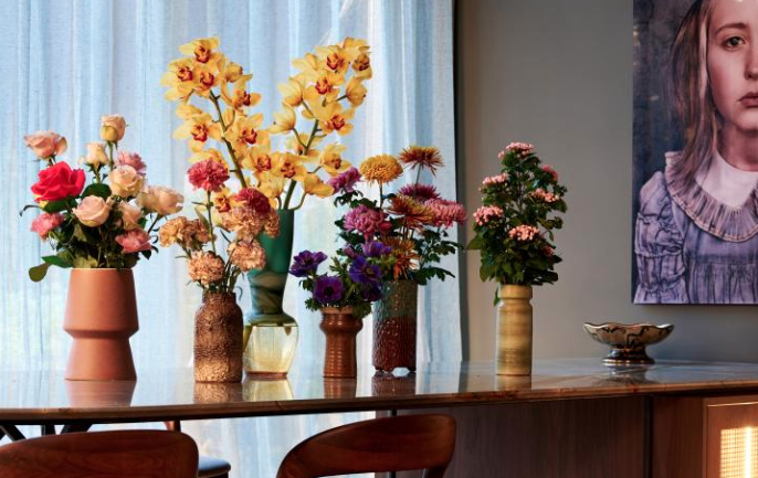 TRADITIONAL SENTIMENT - AUTUMN & WINTER 2022 TREND COLLECTION