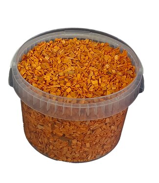 Decorative wood chips | 3 litre bucket | orange (x1)