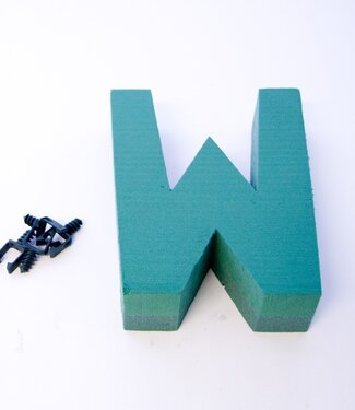 4A Green Oasis floral foam letter W | Height 31 centimetres | Per piece